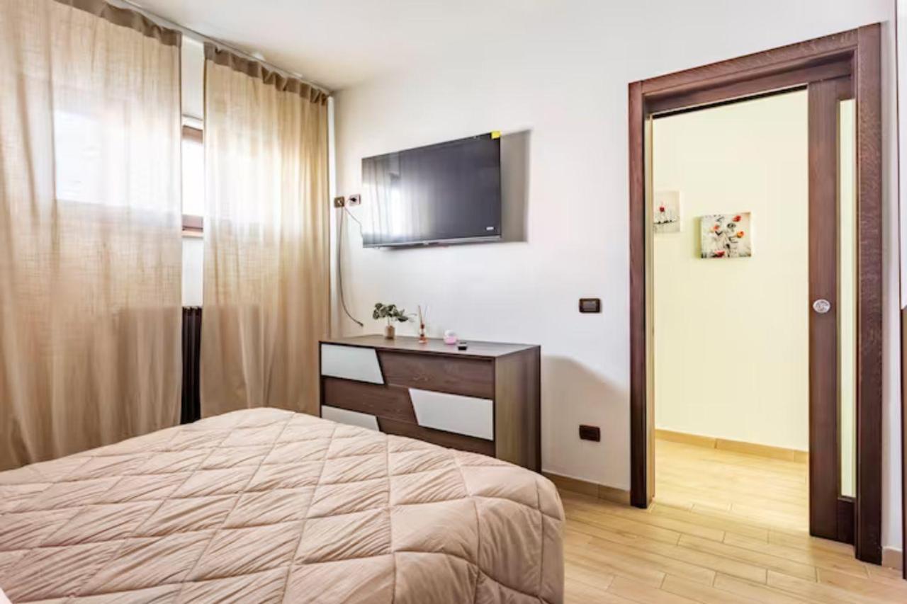 Old Lighthouse - Beach Apartment - Fiumicino Airport Zewnętrze zdjęcie