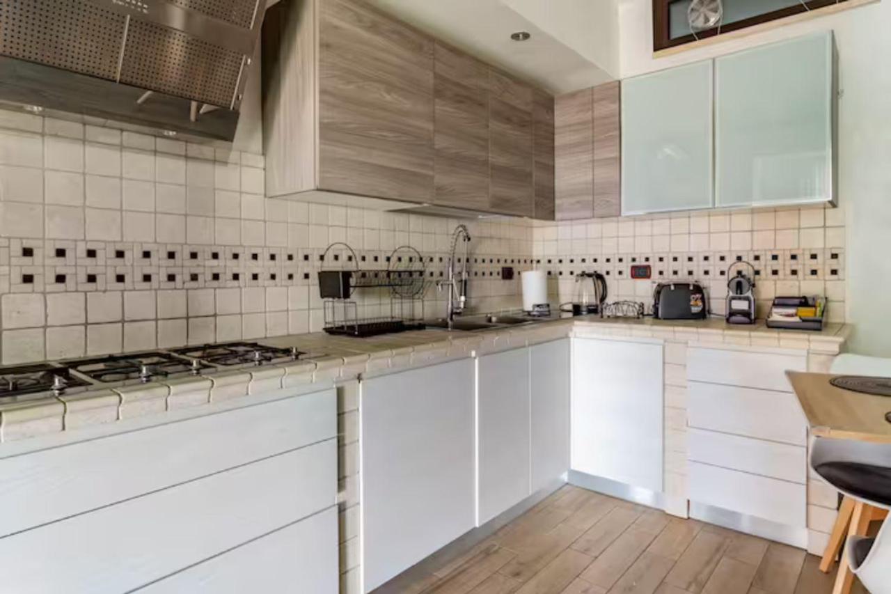 Old Lighthouse - Beach Apartment - Fiumicino Airport Zewnętrze zdjęcie