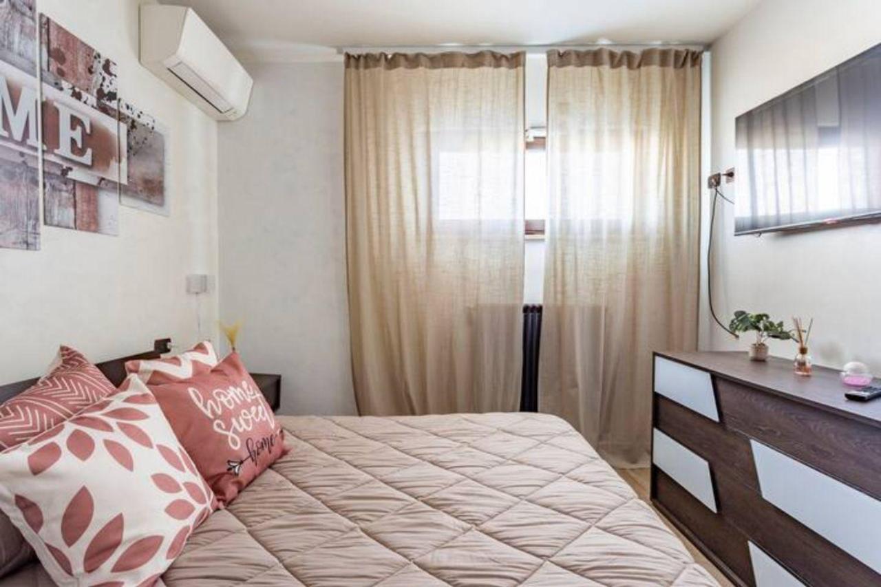 Old Lighthouse - Beach Apartment - Fiumicino Airport Zewnętrze zdjęcie