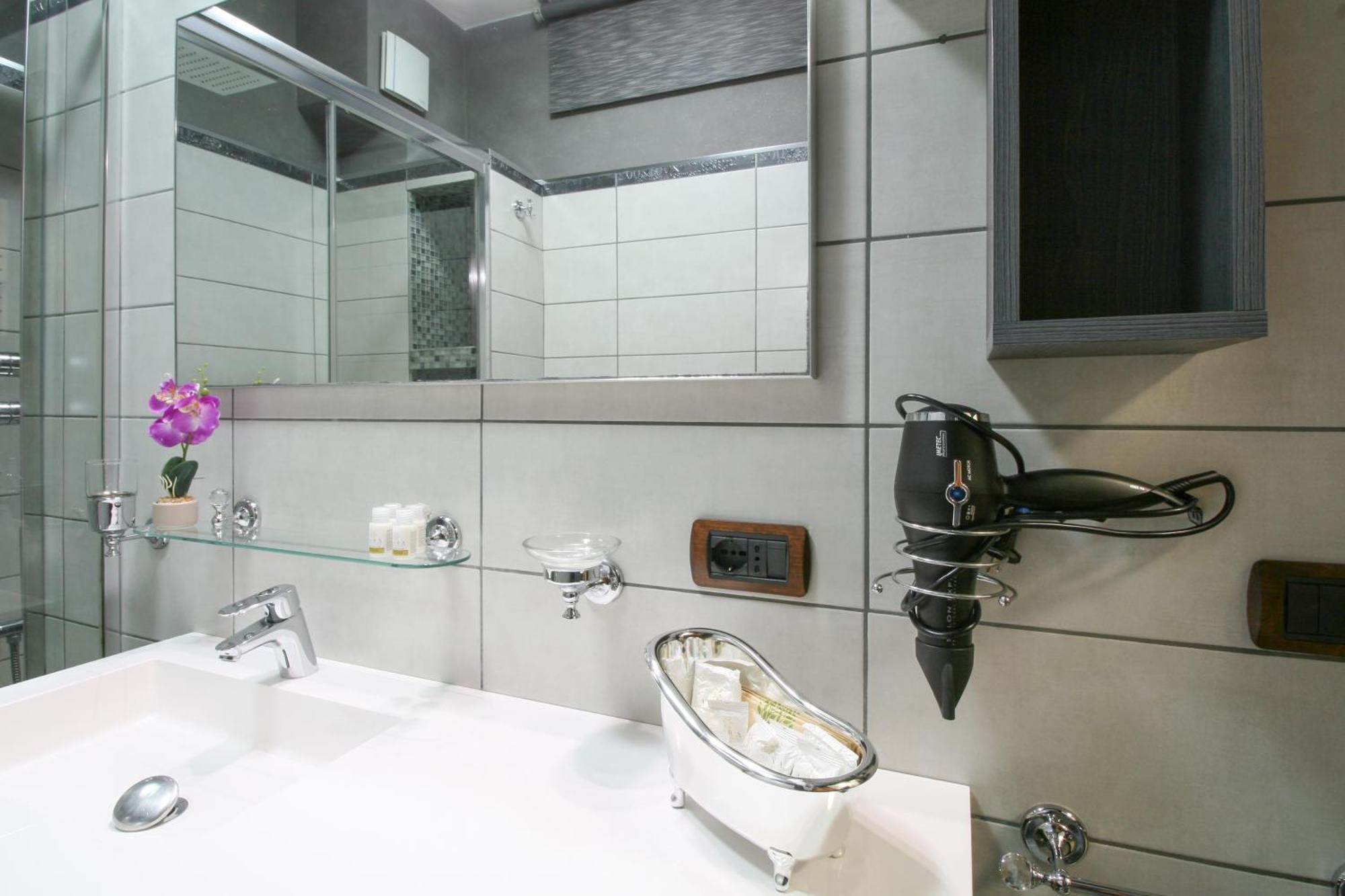 Old Lighthouse - Beach Apartment - Fiumicino Airport Zewnętrze zdjęcie